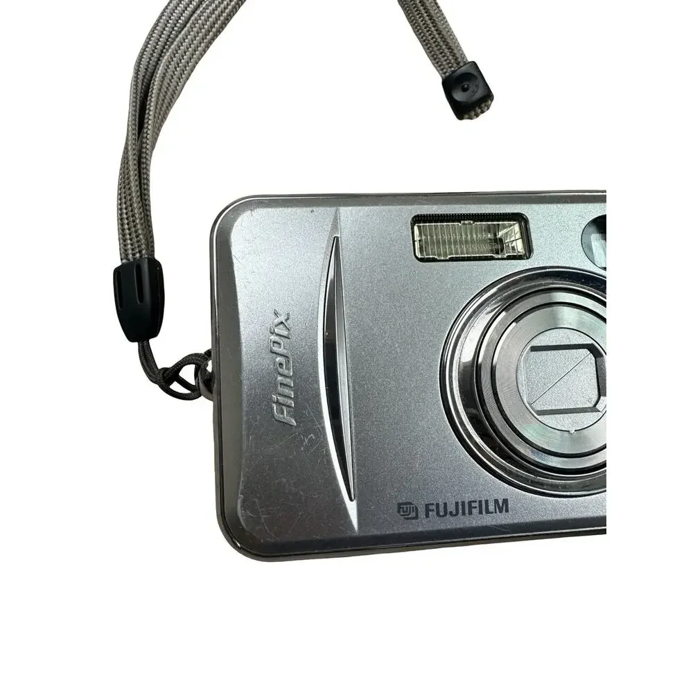 Fujifilm Digital Camera FinePix A345 4.1MP Silver With Memory Card TESTED